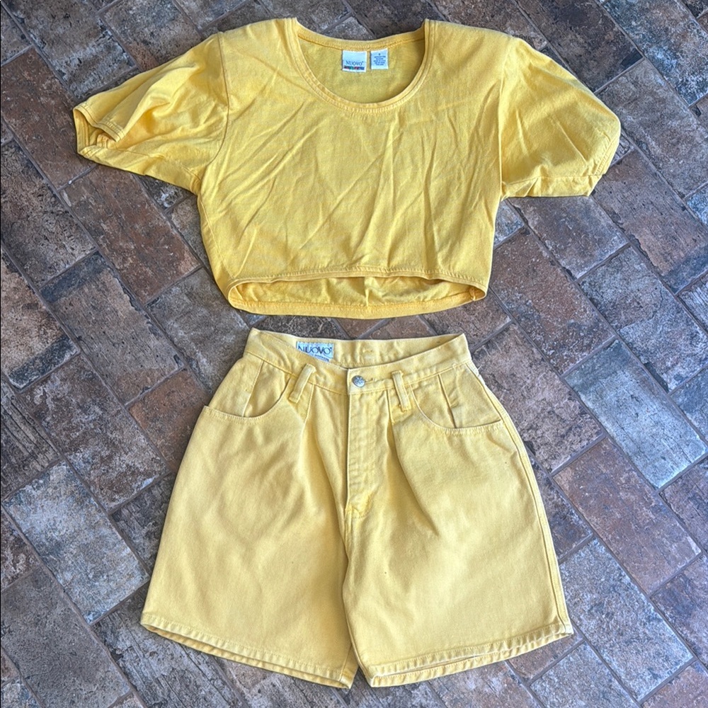 NUOVO Bright Yellow Crop Top and Shorts Set